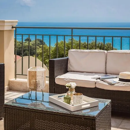 Aphrodite Blue Villa Muszáta